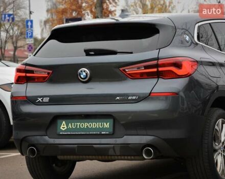 Серый БМВ X2, объемом двигателя 2 л и пробегом 89 тыс. км за 24500 $, фото 14 на Automoto.ua