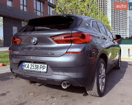 Серый БМВ X2, объемом двигателя 2 л и пробегом 89 тыс. км за 25500 $, фото 24 на Automoto.ua