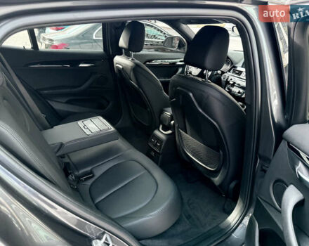 Серый БМВ X2, объемом двигателя 2 л и пробегом 89 тыс. км за 25500 $, фото 42 на Automoto.ua