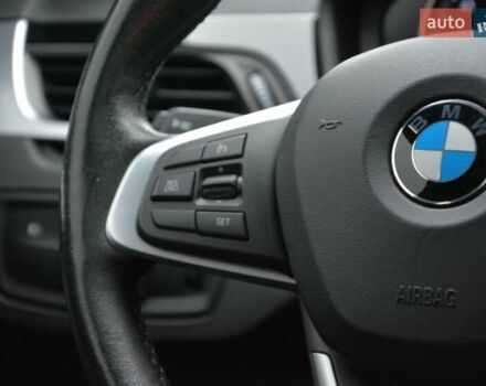 Сірий БМВ X2, об'ємом двигуна 2 л та пробігом 89 тис. км за 23900 $, фото 24 на Automoto.ua