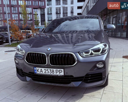Серый БМВ X2, объемом двигателя 2 л и пробегом 89 тыс. км за 25500 $, фото 3 на Automoto.ua