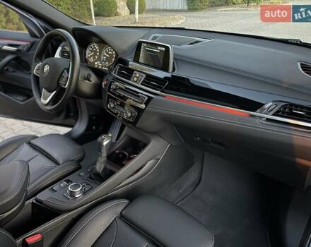 Серый БМВ X2, объемом двигателя 2 л и пробегом 34 тыс. км за 22900 $, фото 12 на Automoto.ua