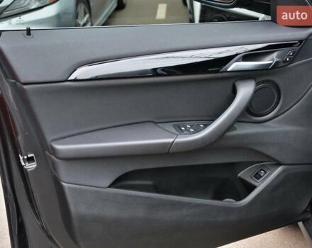 Сірий БМВ X2, об'ємом двигуна 2 л та пробігом 89 тис. км за 23900 $, фото 17 на Automoto.ua