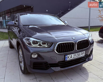 Серый БМВ X2, объемом двигателя 2 л и пробегом 89 тыс. км за 25500 $, фото 5 на Automoto.ua