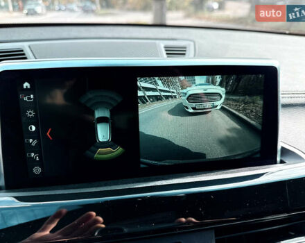 Серый БМВ X2, объемом двигателя 2 л и пробегом 89 тыс. км за 25500 $, фото 48 на Automoto.ua