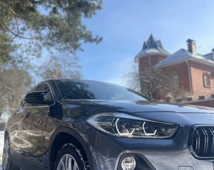 Сірий БМВ X2, об'ємом двигуна 2 л та пробігом 89 тис. км за 27300 $, фото 1 на Automoto.ua