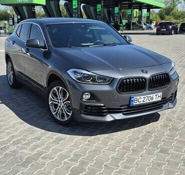 Серый БМВ X2, объемом двигателя 2 л и пробегом 67 тыс. км за 23000 $, фото 1 на Automoto.ua