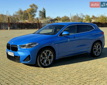 Синий БМВ X2, объемом двигателя 2 л и пробегом 140 тыс. км за 26000 $, фото 2 на Automoto.ua