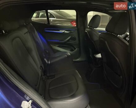 Синий БМВ X2, объемом двигателя 2 л и пробегом 59 тыс. км за 21500 $, фото 51 на Automoto.ua