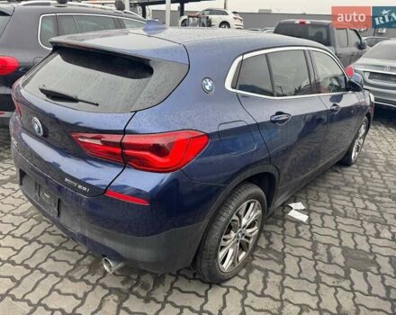 Синій БМВ X2, об'ємом двигуна 2 л та пробігом 53 тис. км за 13900 $, фото 5 на Automoto.ua