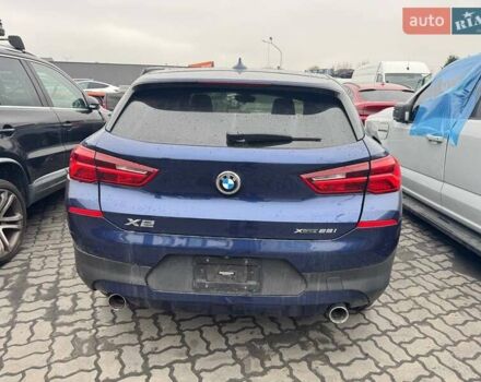 Синій БМВ X2, об'ємом двигуна 2 л та пробігом 53 тис. км за 13900 $, фото 4 на Automoto.ua