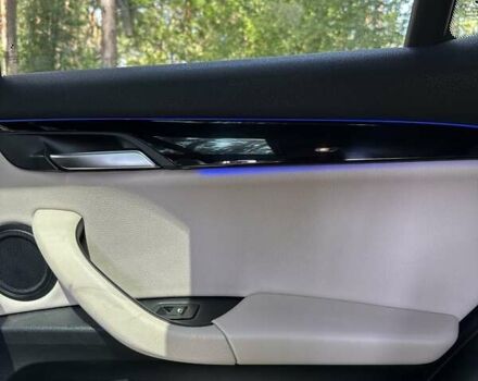 Синій БМВ X2, об'ємом двигуна 2 л та пробігом 166 тис. км за 18500 $, фото 35 на Automoto.ua