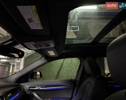 Синий БМВ X2, объемом двигателя 2 л и пробегом 59 тыс. км за 21500 $, фото 28 на Automoto.ua