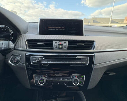 Синій БМВ X2, об'ємом двигуна 2 л та пробігом 76 тис. км за 28100 $, фото 12 на Automoto.ua