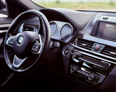 Синий БМВ X2, объемом двигателя 2 л и пробегом 80 тыс. км за 20999 $, фото 20 на Automoto.ua