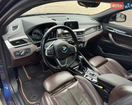 Синій БМВ X2, об'ємом двигуна 2 л та пробігом 240 тис. км за 17800 $, фото 17 на Automoto.ua