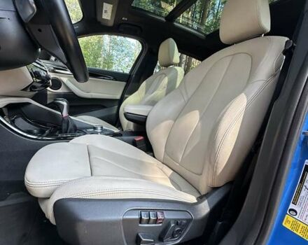 Синій БМВ X2, об'ємом двигуна 2 л та пробігом 166 тис. км за 18500 $, фото 28 на Automoto.ua