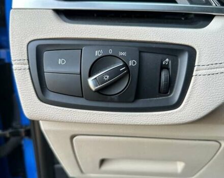 Синій БМВ X2, об'ємом двигуна 2 л та пробігом 166 тис. км за 18500 $, фото 29 на Automoto.ua