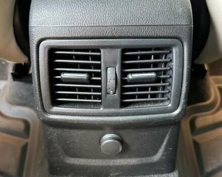Синій БМВ X2, об'ємом двигуна 2 л та пробігом 166 тис. км за 18500 $, фото 34 на Automoto.ua