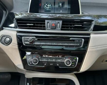 Синій БМВ X2, об'ємом двигуна 2 л та пробігом 166 тис. км за 18500 $, фото 23 на Automoto.ua