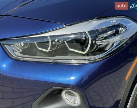 Синій БМВ X2, об'ємом двигуна 2 л та пробігом 95 тис. км за 23700 $, фото 10 на Automoto.ua
