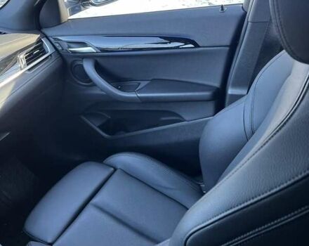 Синій БМВ X2, об'ємом двигуна 2 л та пробігом 106 тис. км за 21000 $, фото 32 на Automoto.ua