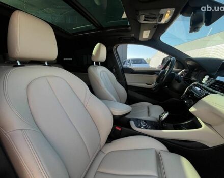 Синий БМВ X2, объемом двигателя 2 л и пробегом 133 тыс. км за 20290 $, фото 16 на Automoto.ua