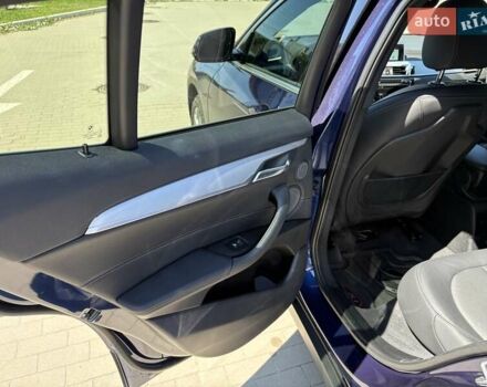 Синій БМВ X2, об'ємом двигуна 2 л та пробігом 37 тис. км за 23300 $, фото 10 на Automoto.ua