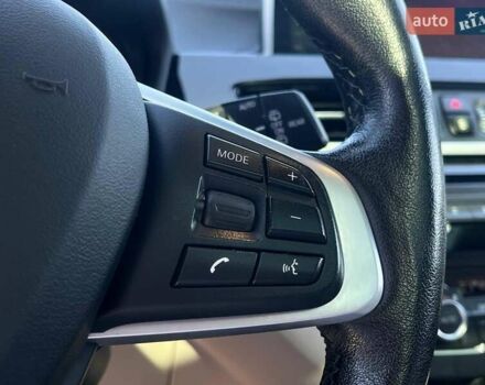 Синій БМВ X2, об'ємом двигуна 2 л та пробігом 133 тис. км за 20290 $, фото 40 на Automoto.ua