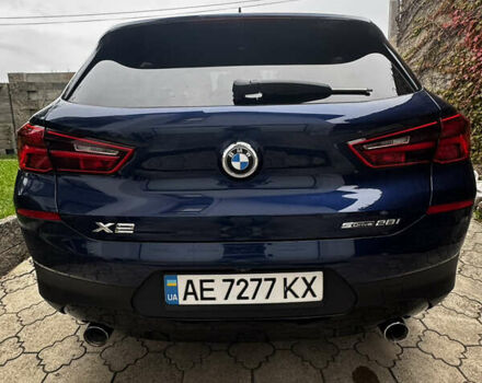 Синий БМВ X2, объемом двигателя 2 л и пробегом 98 тыс. км за 25000 $, фото 3 на Automoto.ua