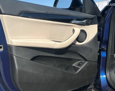 Синий БМВ X2, объемом двигателя 2 л и пробегом 133 тыс. км за 20290 $, фото 47 на Automoto.ua