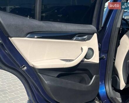 Синій БМВ X2, об'ємом двигуна 2 л та пробігом 133 тис. км за 20290 $, фото 27 на Automoto.ua