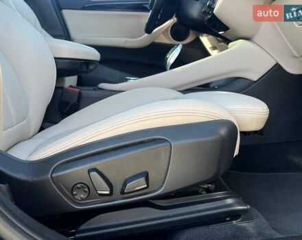 Синій БМВ X2, об'ємом двигуна 2 л та пробігом 133 тис. км за 20290 $, фото 18 на Automoto.ua