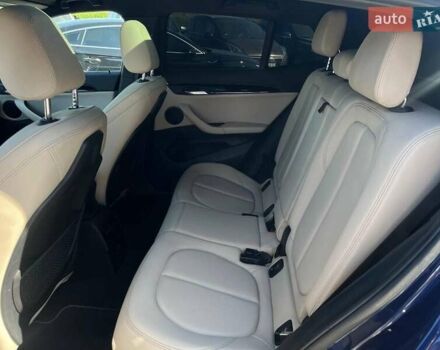 Синій БМВ X2, об'ємом двигуна 2 л та пробігом 133 тис. км за 20290 $, фото 28 на Automoto.ua