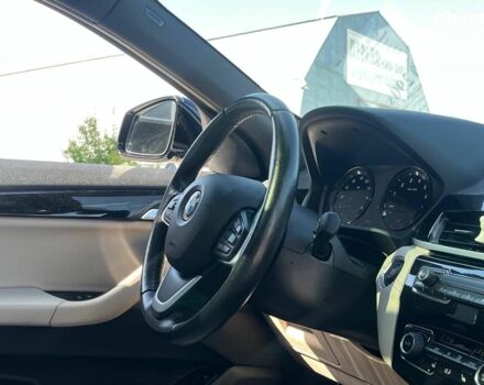 Синий БМВ X2, объемом двигателя 2 л и пробегом 133 тыс. км за 20290 $, фото 13 на Automoto.ua