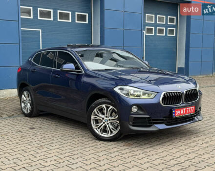 Синій БМВ X2, об'ємом двигуна 2 л та пробігом 240 тис. км за 17800 $, фото 1 на Automoto.ua