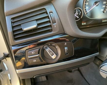 Білий БМВ Х3, об'ємом двигуна 2 л та пробігом 230 тис. км за 25900 $, фото 15 на Automoto.ua