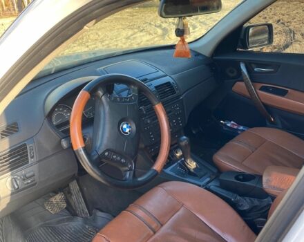 Белый БМВ Х3, объемом двигателя 3 л и пробегом 270 тыс. км за 8000 $, фото 6 на Automoto.ua