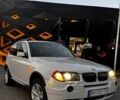Белый БМВ Х3, объемом двигателя 3 л и пробегом 300 тыс. км за 7500 $, фото 1 на Automoto.ua