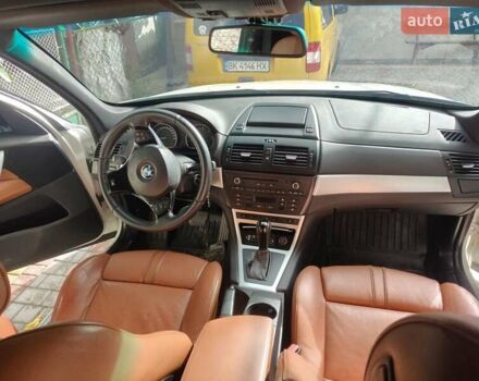 Белый БМВ Х3, объемом двигателя 2 л и пробегом 297 тыс. км за 11300 $, фото 12 на Automoto.ua