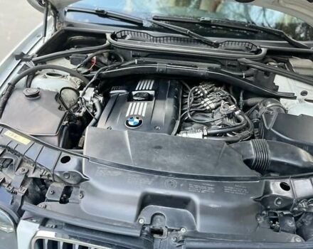 Білий БМВ Х3, об'ємом двигуна 2.5 л та пробігом 231 тис. км за 10800 $, фото 5 на Automoto.ua