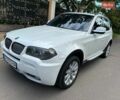 Белый БМВ Х3, объемом двигателя 3 л и пробегом 209 тыс. км за 9000 $, фото 1 на Automoto.ua