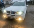 Белый БМВ Х3, объемом двигателя 2 л и пробегом 340 тыс. км за 13200 $, фото 1 на Automoto.ua