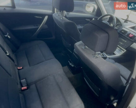Білий БМВ Х3, об'ємом двигуна 2 л та пробігом 319 тис. км за 11000 $, фото 9 на Automoto.ua