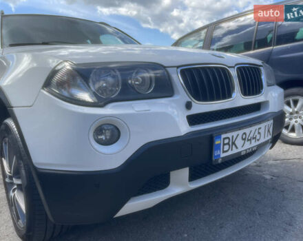 Білий БМВ Х3, об'ємом двигуна 2 л та пробігом 319 тис. км за 11000 $, фото 3 на Automoto.ua