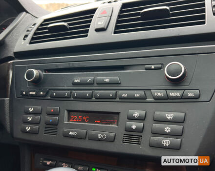 Белый БМВ Х3, объемом двигателя 3 л и пробегом 315 тыс. км за 10700 $, фото 13 на Automoto.ua