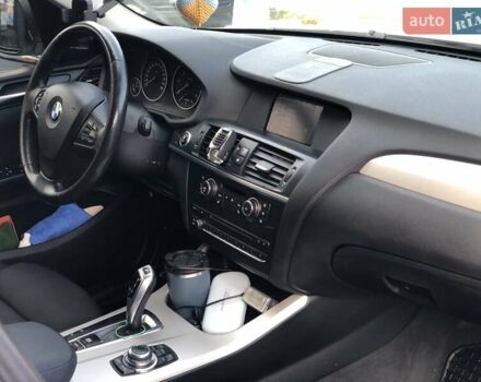 Белый БМВ Х3, объемом двигателя 2 л и пробегом 380 тыс. км за 13650 $, фото 19 на Automoto.ua