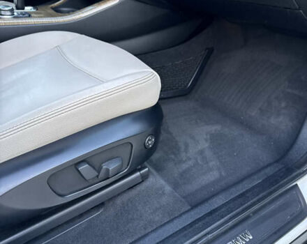 БМВ Х3 2011 у Києві на Automoto.ua Білий БМВ Х3, об'ємом двигуна 3 л та пробігом 119 тис. км за 15500 $, фото 25 на Automoto.ua