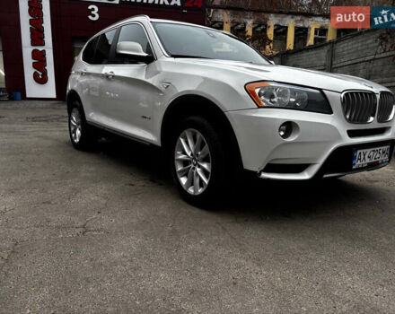 Белый БМВ Х3, объемом двигателя 3 л и пробегом 140 тыс. км за 13500 $, фото 4 на Automoto.ua