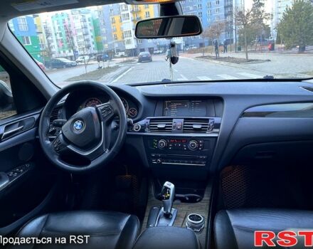 Білий БМВ Х3, об'ємом двигуна 3 л та пробігом 240 тис. км за 14000 $, фото 10 на Automoto.ua